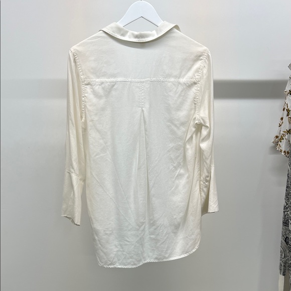 Bella Dahl Button-Down Shirt - Picture 7 of 7